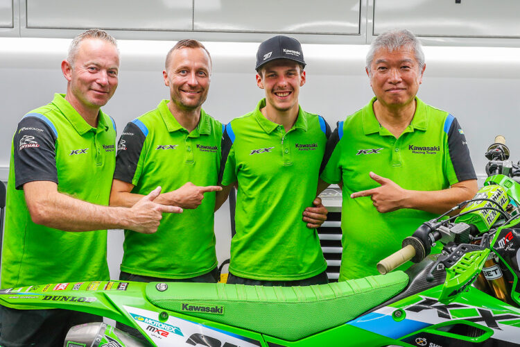 Kawasaki e Mathis Valin assinam contrato plurianual