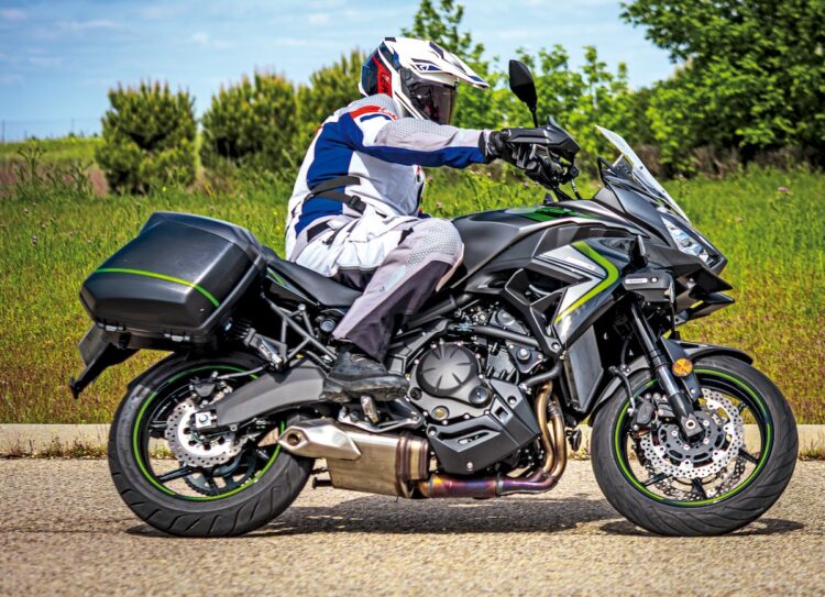 Contacto | KAWASAKI VERSYS 650 | Racionalidade japonesa