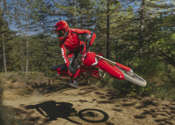 Ducati Desmo450 EDS: a primeira Enduro de Borgo Panigale