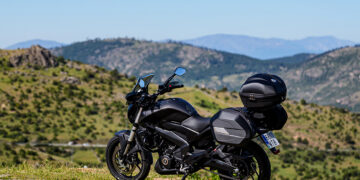 Bajaj Dominar 400, a aventura, agora sem limites de bagagem