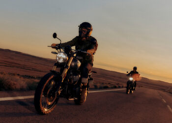 Campanha de verão da Royal Enfield