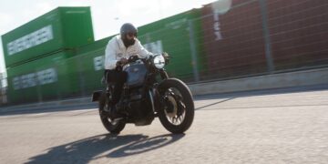 Supermoto | BMW R100RT ELEVEN | Abordagem simples e “leve”