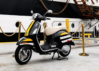 Vespa revela modelo especial inspirado no navio-escola Amerigo Vespucci