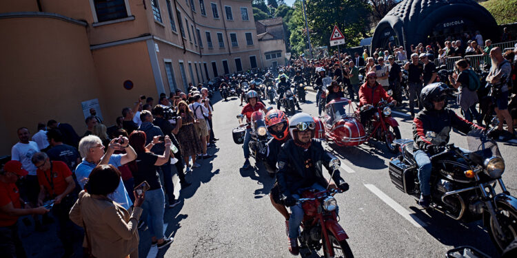 Moto Guzzi World Days 2026 dedicado à inauguração do novo museu e da nova fábrica