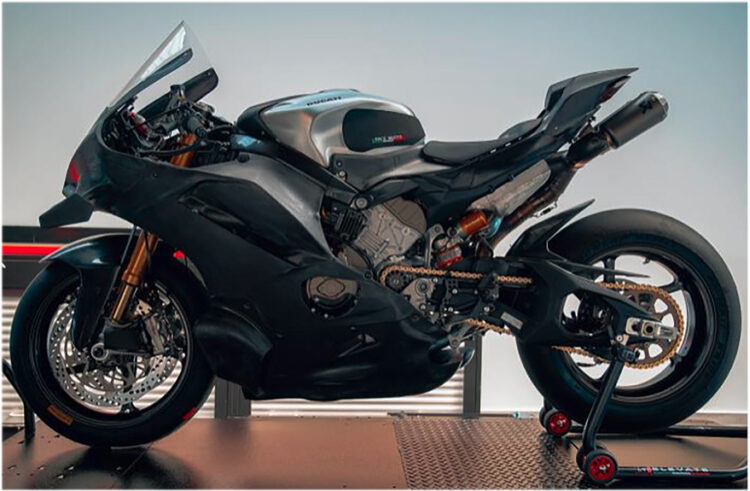 Barni lança eletrónica para Ducati Superbike