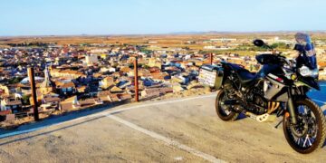 Mototurismo | Sierra de Guadarrama | Entre muralhas, montanhas e história