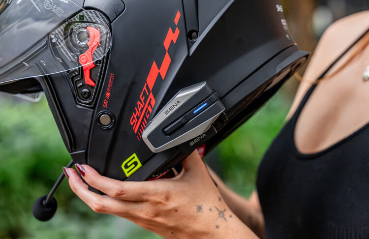 Sena VORTEX – Novo intercomunicador da Salgados Moto