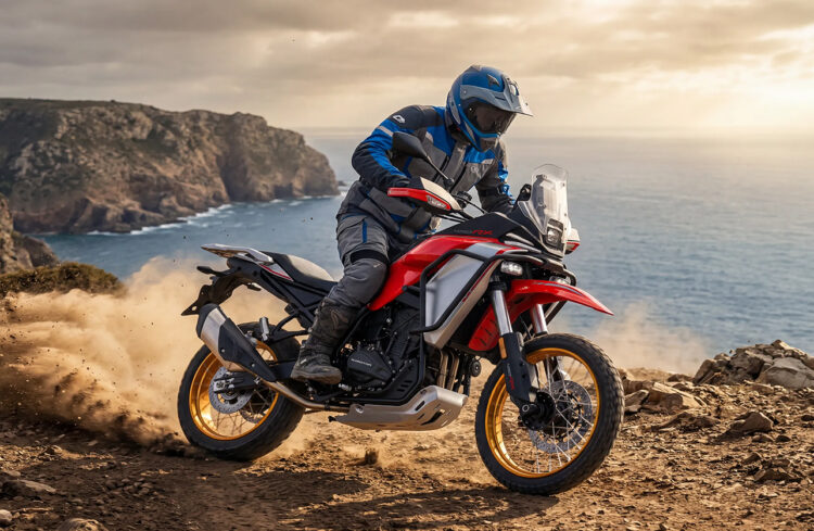 QJ MOTOR entra no segmento Adventure de média cilindrada com a nova SRT 450RX