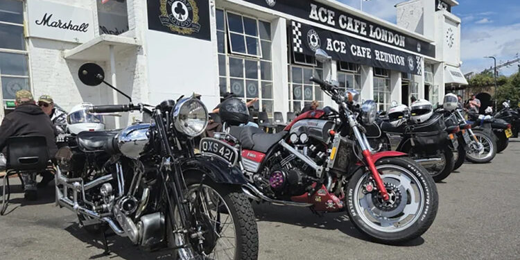 Ace Cafe vai continuar fechado devido a comportamento antissocial persistente