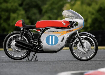 Honda de Grande Prémio ex-Mike Hailwood pode chegar a 1 Milhão de libras em leilão
