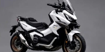 QJMotor humilha TMax e X-ADV com X-Adventure 900 de 95 cv