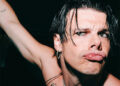 Yungblud atuou em Vilar de Mouros, apesar de perna partida em acidente de moto