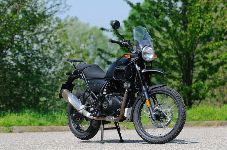 Royal Enfield volta com a Himalayan refrigerada a ar