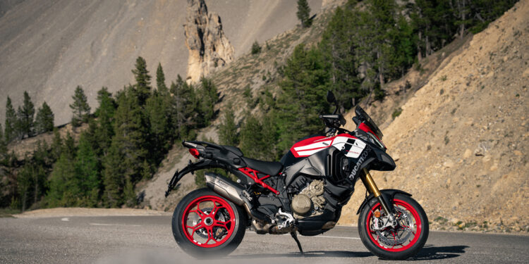 Ducati revela uma nova decoração para a Multistrada V4 Pikes Peak no ano do seu centenário