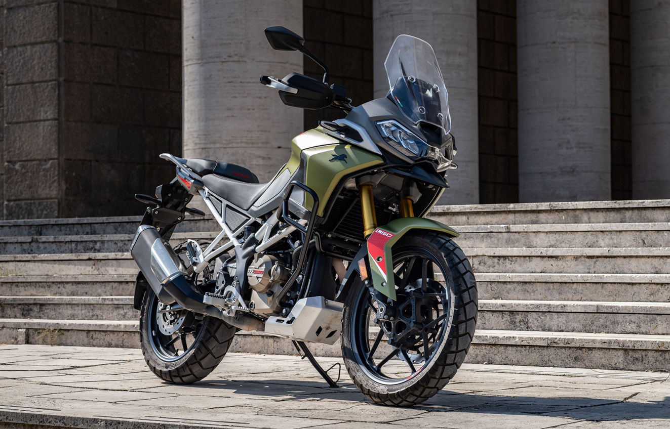 TVS Motor apresenta a RTX 300 thumbnail