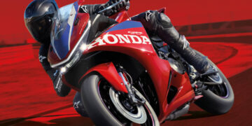 Novíssima CBR500R Four junta-se à CBR600RR renovada na gama de modelos Honda para 2027