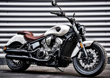 BENDA Dark Flag 950: Potência V4, carácter de cruiser