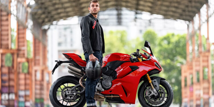 Ducati Corse City C3, Strada C4 e Company C4: botas que combinam estilo, performance e segurança