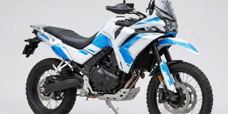 CFMOTO prepara nova 550MT para a EICMA 