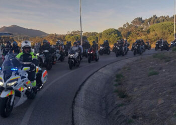 Parada Miguel Oliveira reúne milhares