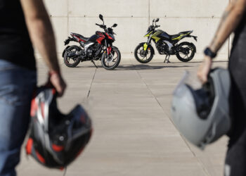 Entra no mundo das duas rodas com a nova Pulsar N125