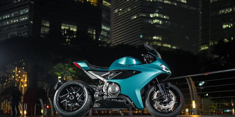 Norton Manx R de 206 cv premiada com o Red Dot
