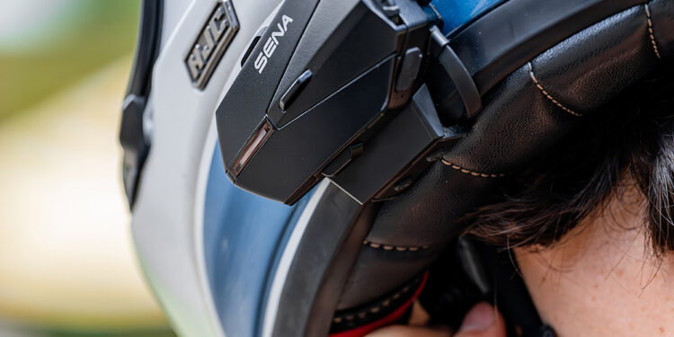 Sena APEX da Salgados Moto