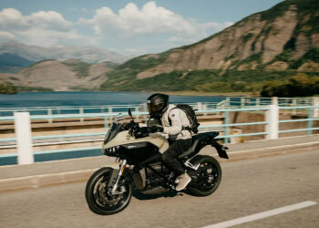 A Zero Motorcycles estabelece um novo recorde do Guinness