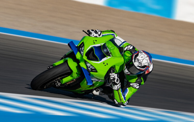 Novas Kawasaki Ninja ZX-10R e Ninja ZX-10RR 2027